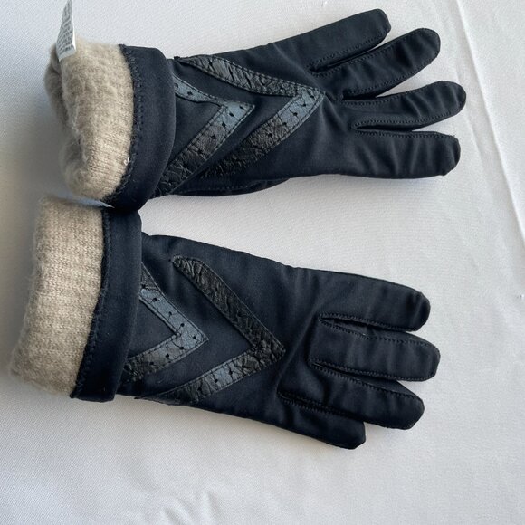 Isotoner Womens Spandex Touchscreen Gloves one size - Picture 3 of 7